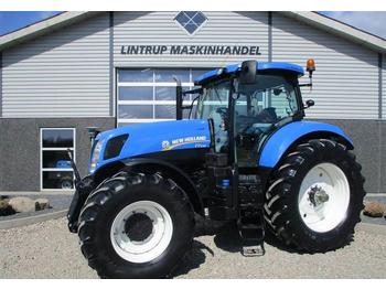 Tracteur agricole New Holland T7.235 Med frontlift: photos 1