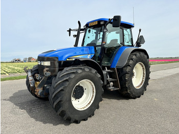 New Holland TM 155 - Tracteur agricole: photos 1