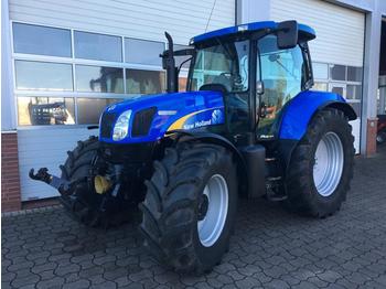 Tracteur agricole New Holland TS135A: photos 1