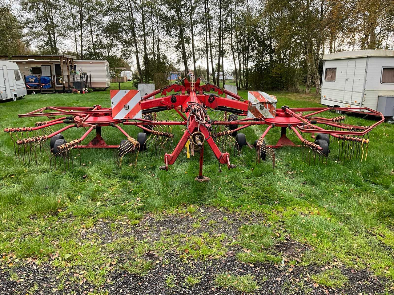 Machine agricole Niemeyer Twin 715-S