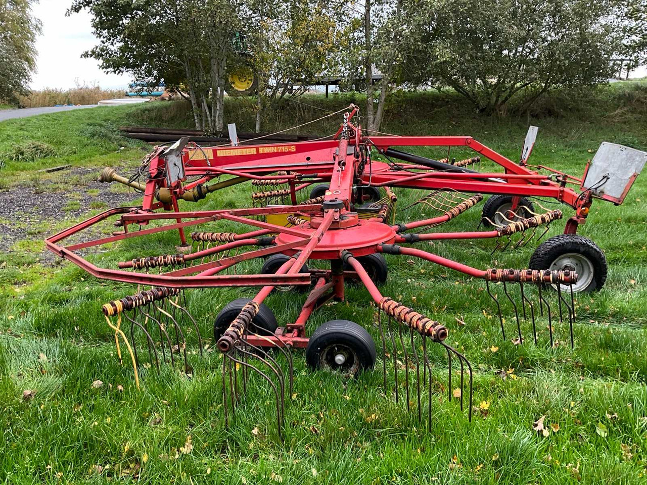 Machine agricole Niemeyer Twin 715-S