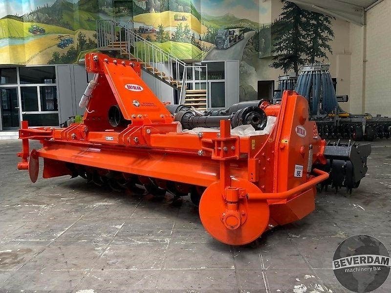 Machine agricole Ortolan Overtopfrees