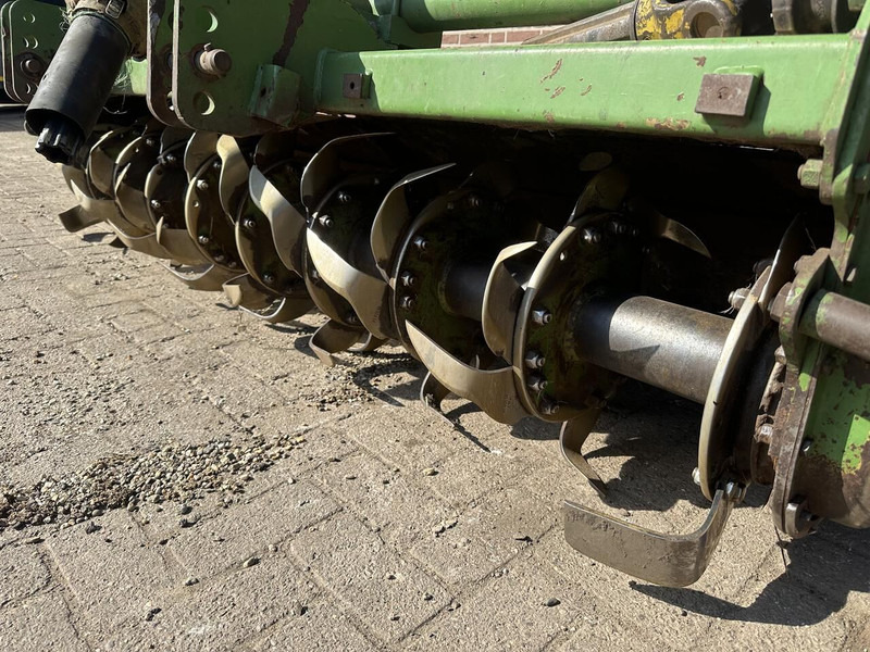 Outils du sol Celli E230