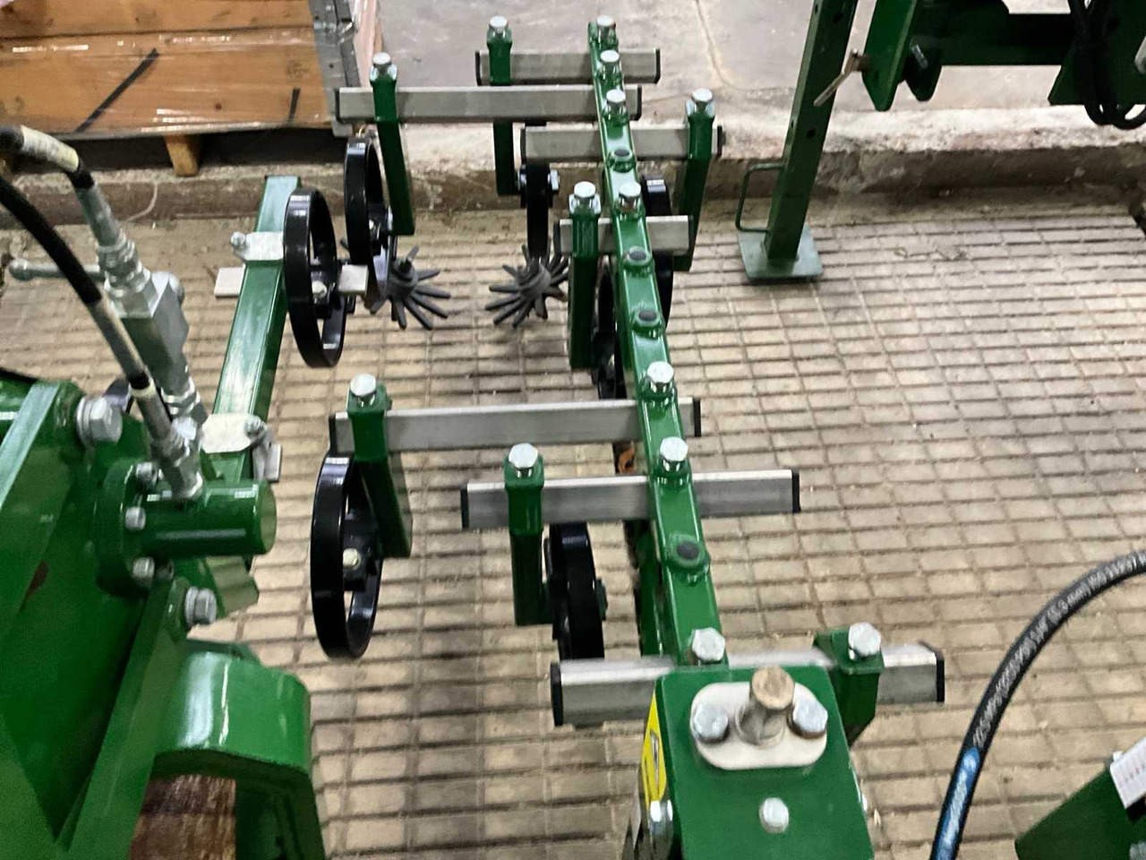 Outils du sol Garford InterRow Triple Sideshift