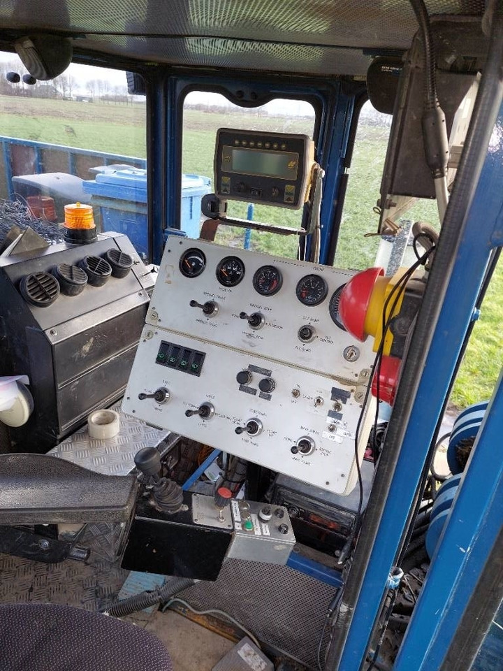 Outils du sol Inter-Drain 2050GP plow