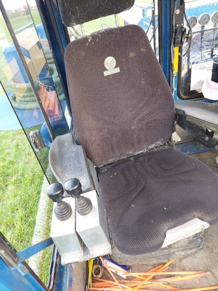 Outils du sol Inter-Drain 2050GP plow