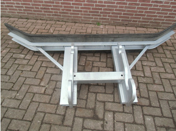 Outils du sol N4610, Rubberschuif CW 2/3