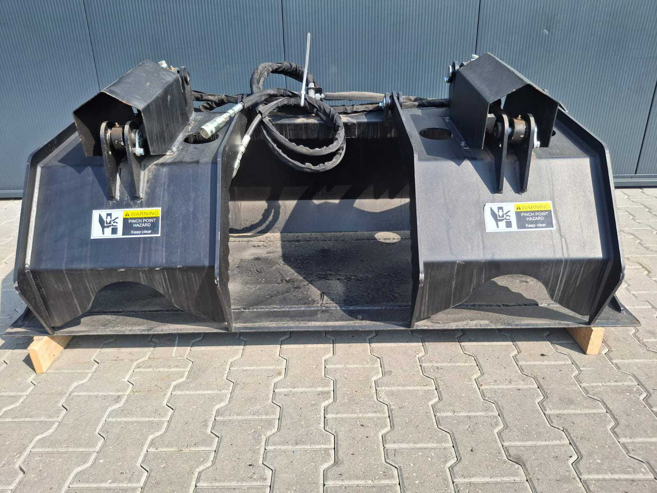 Outils du sol Rhino-cross 72 inch grapple Bucket