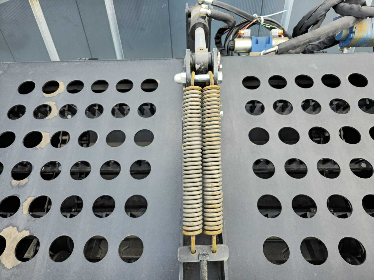 Outils du sol Rhino-cross Landscape rake