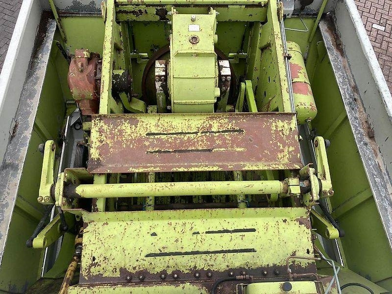 Presse à balles cubiques Claas Quadrant 1200