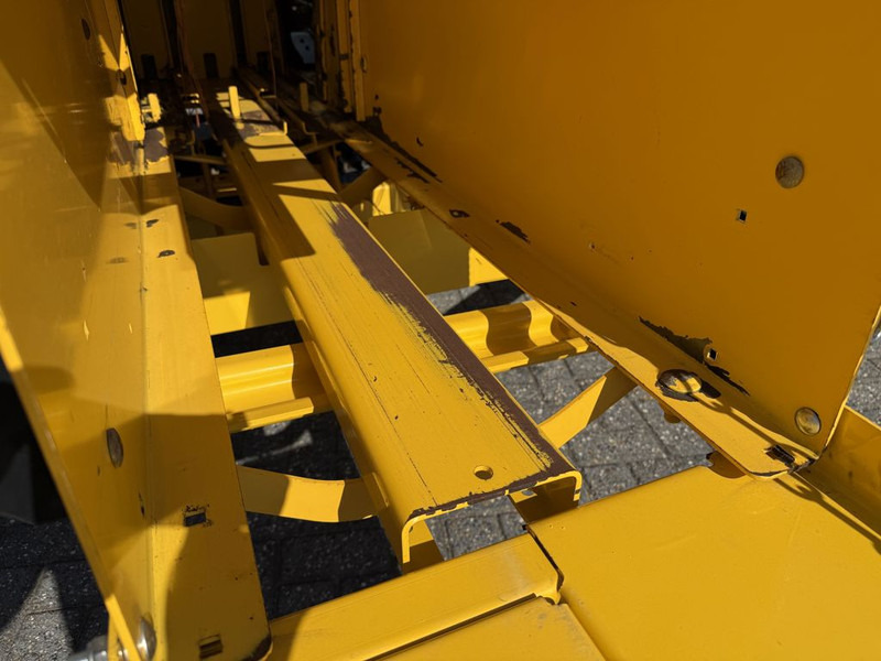 Presse à balles cubiques New Holland BC5060 Mini Balenpers