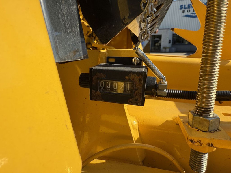 Presse à balles cubiques New Holland BC5060 Mini Balenpers