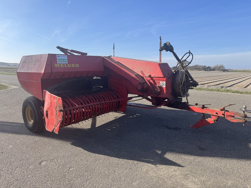 Presse à balles cubiques Welger AP71