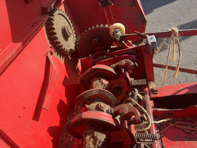 Presse à balles cubiques Welger AP71