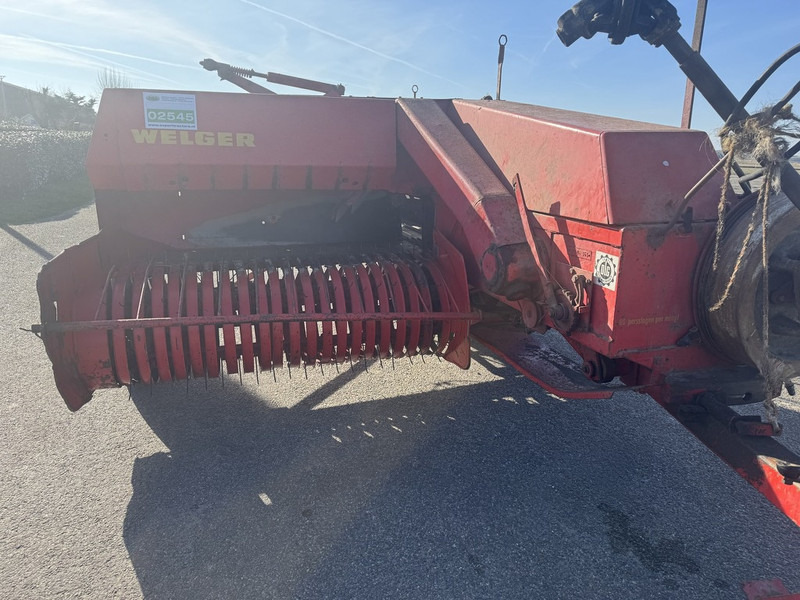 Presse à balles cubiques Welger AP71