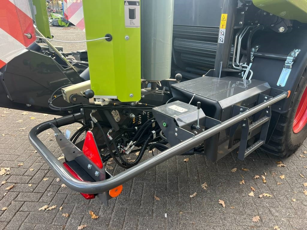 Presse à balles rondes Claas Rollant 630 RC Uniwrap