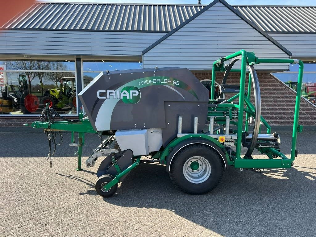 Presse à balles rondes Criap Midi-Baler 85