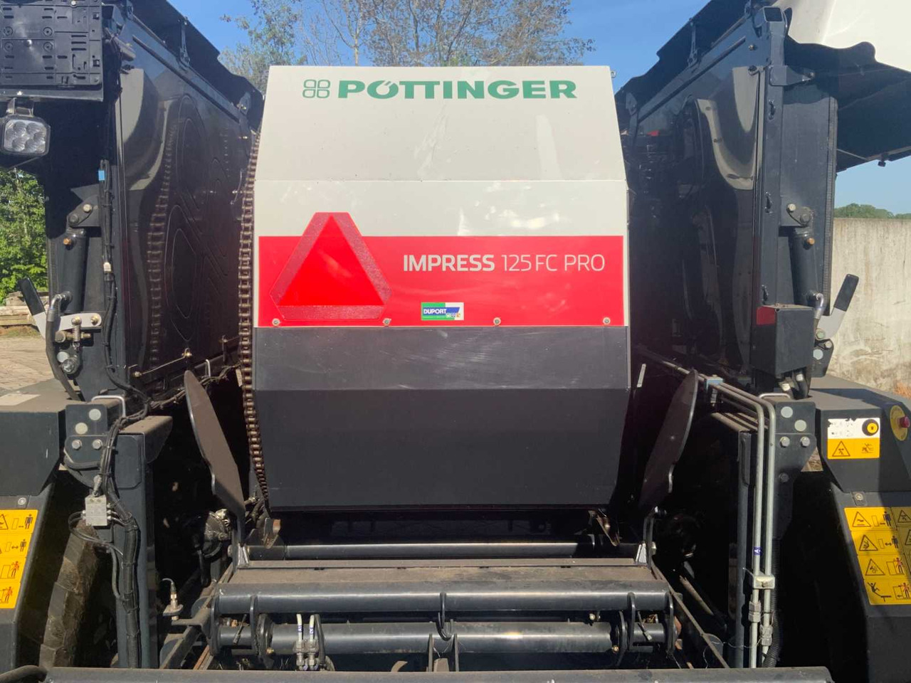 Presse à balles rondes Pöttinger Impress 125FC Pro