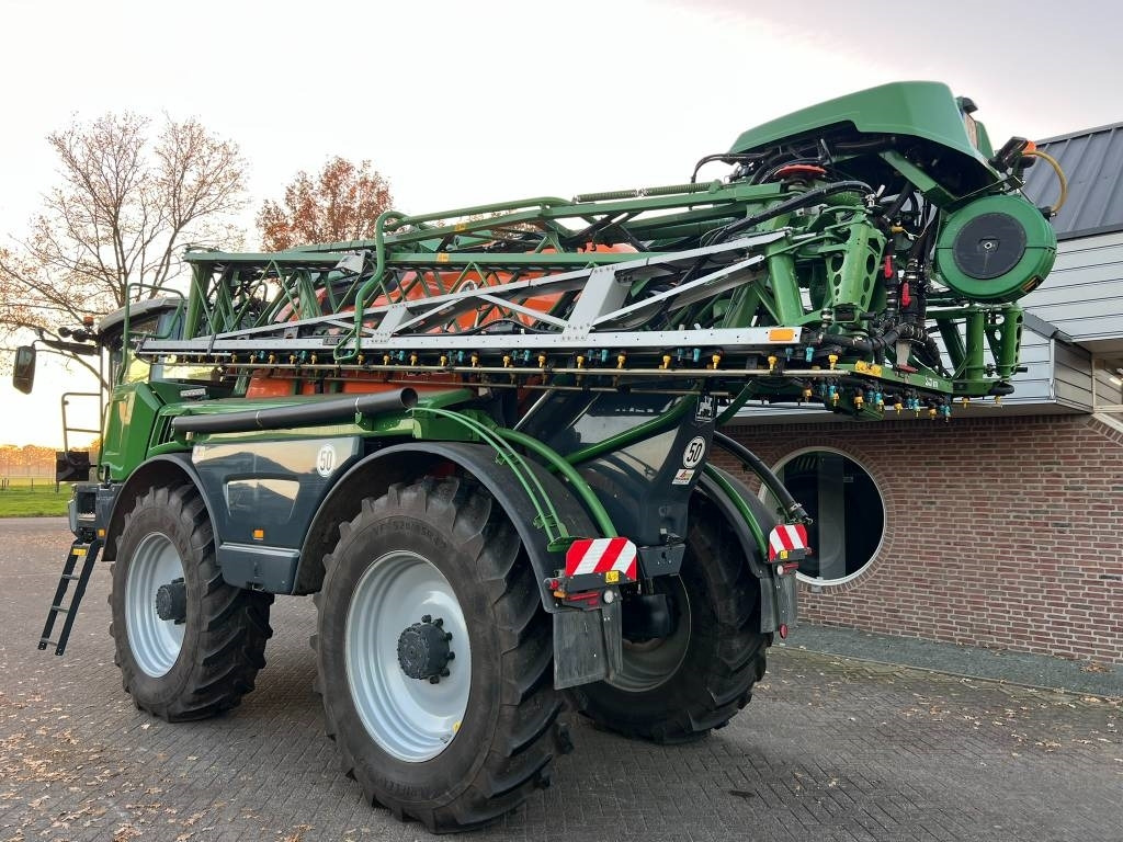 Pulvé automoteur Amazone Pantera 4504