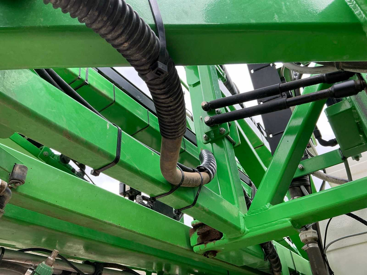 Pulvérisateur CHD F4139A