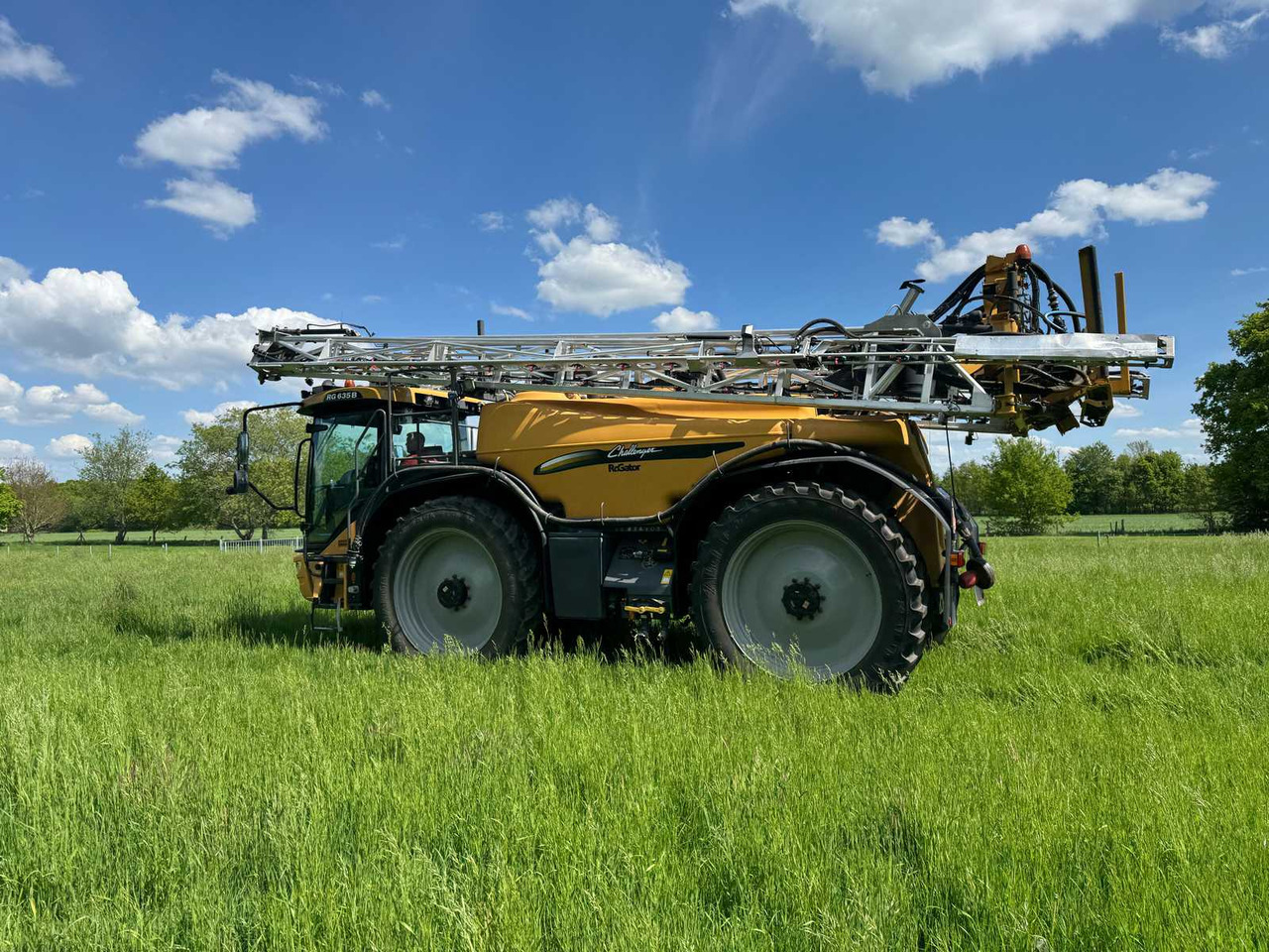 Pulvérisateur Challenger RG635B
