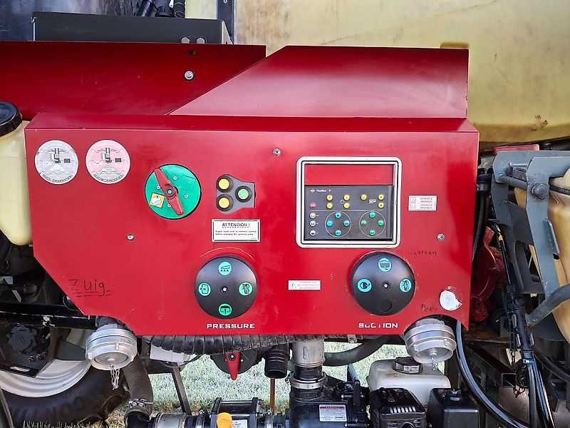 Pulvérisateur Hardi Alpha 2500i TWIN FORCE Vari Track