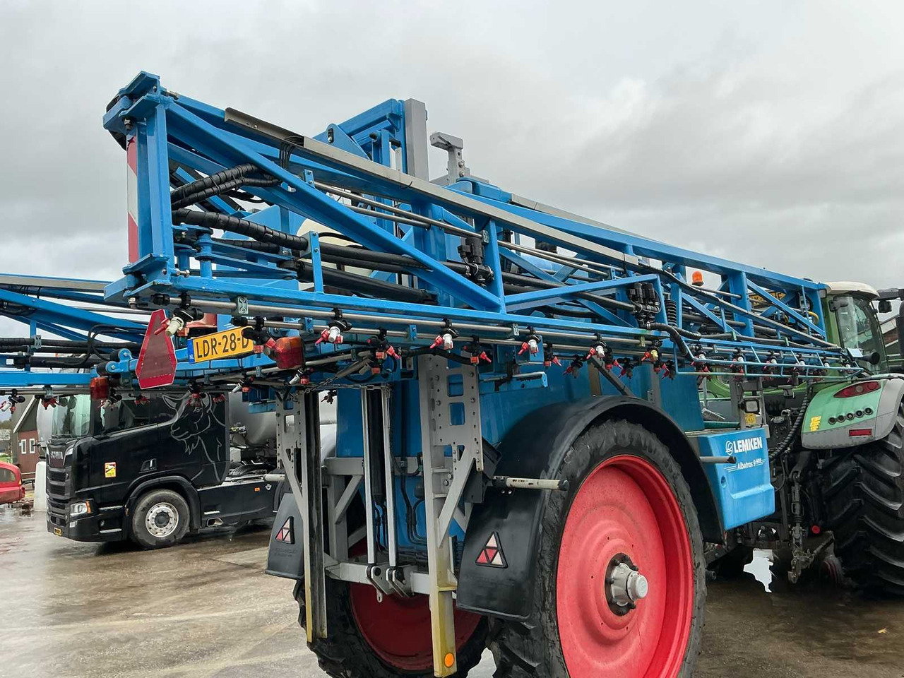 Pulvérisateur Lemken Albatros 9/4000