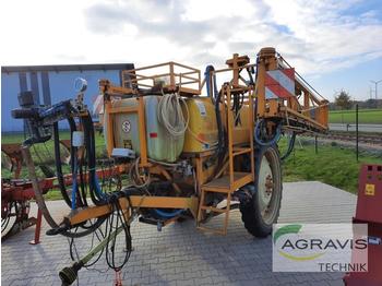 Pulvérisateur traîné Dubex 1800 L