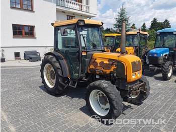 Tracteur agricole Renault Fructus 140: photos 1