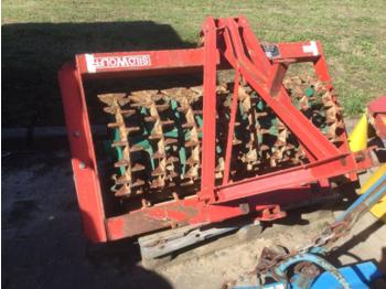 Rouleau agricole Silowolff Frontpacker Crosskillwalze 1,50 mtr