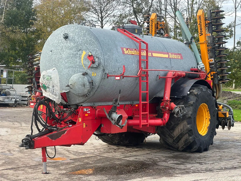Machine agricole Schuitemaker Robusta 116 + Veenhuis euroject 7.60 Bemestertank