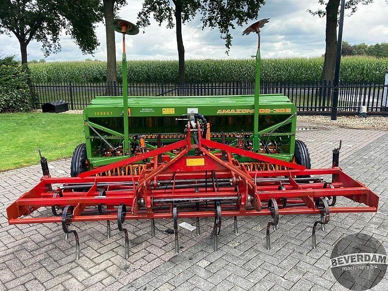 Semoir Amazone D8-30E