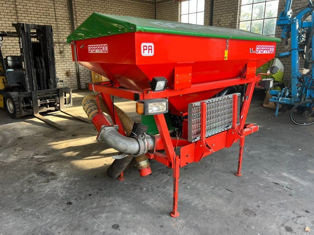 Semoir Gaspardo PA fronttank