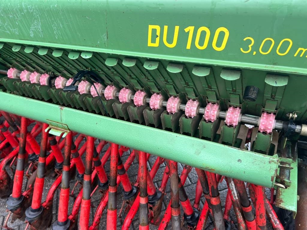 Semoir Hassia DU 100 300/36 zaaimachine