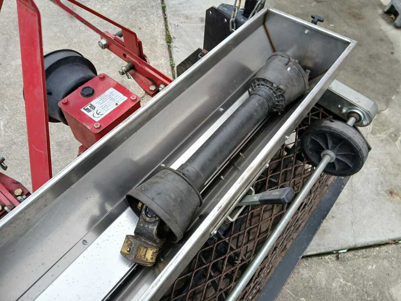 Semoir/ Planteuse tecma M 100