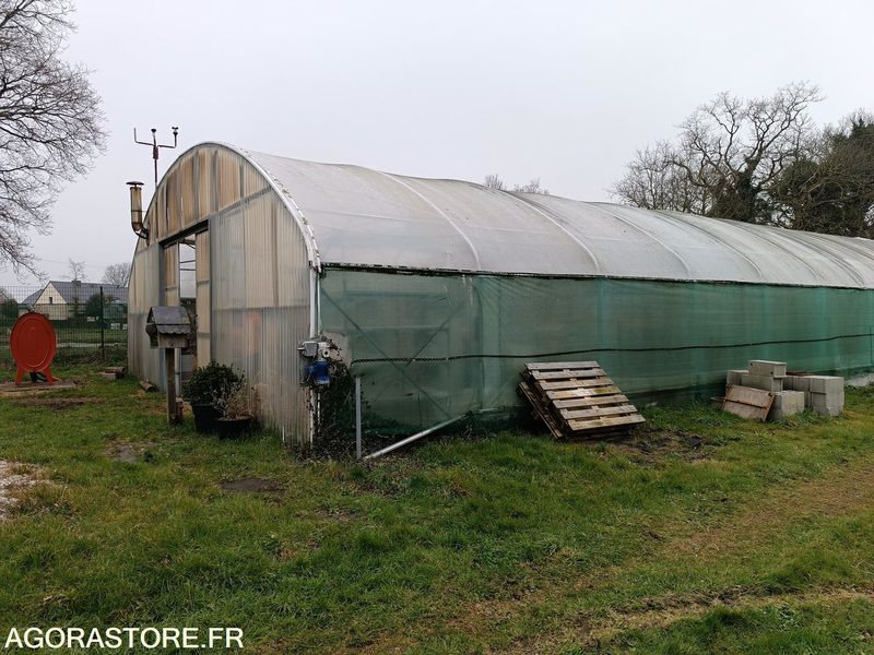Machine agricole Serre agricole de 100 m²