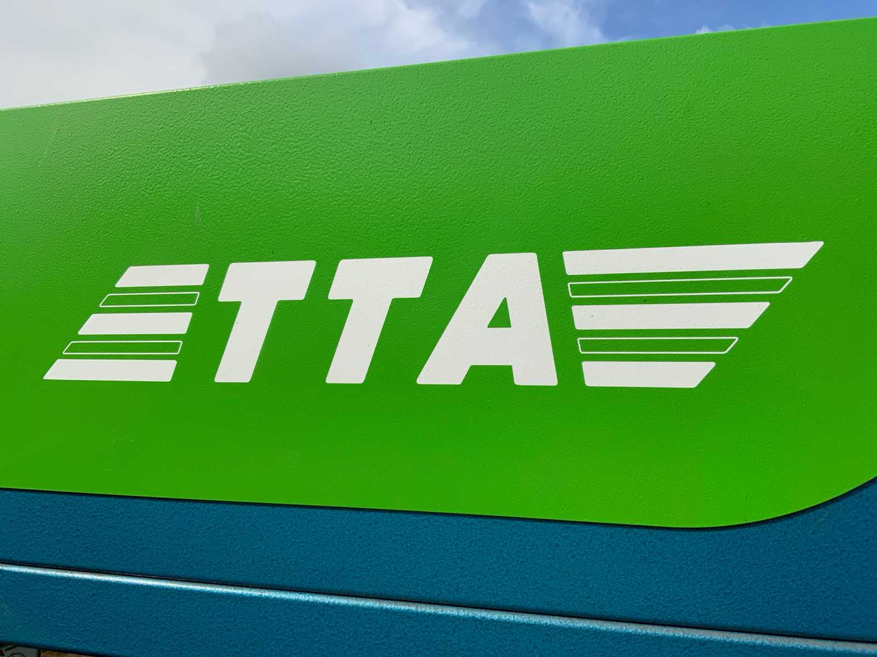 Machine agricole TTA MidiFlat 30GR