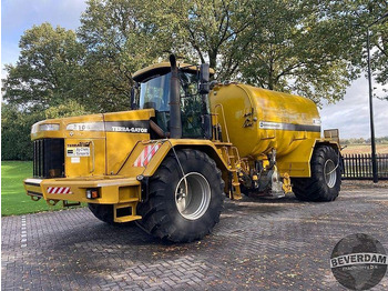 Machine agricole TerraGator 3104 