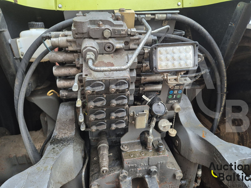 Tracteur à chenilles Claas Challenger 55