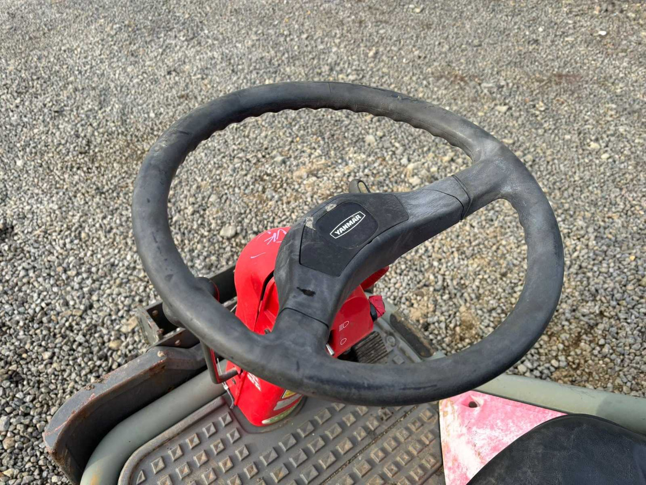 Tracteur à chenilles YANMAR TRACKED TRACTOR