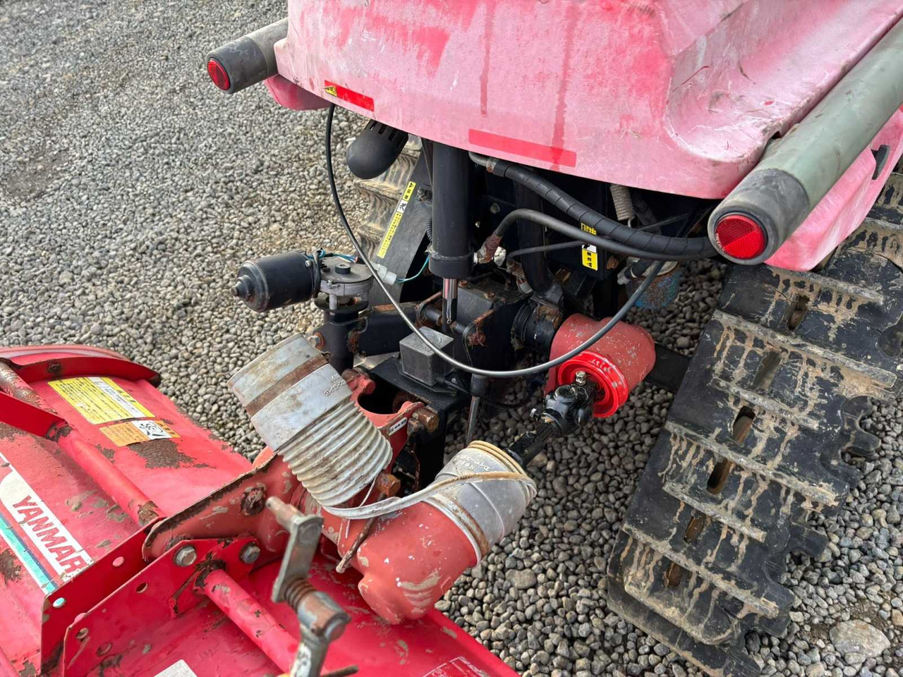 Tracteur à chenilles YANMAR TRACKED TRACTOR