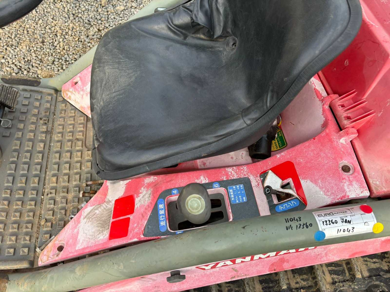 Tracteur à chenilles YANMAR TRACKED TRACTOR