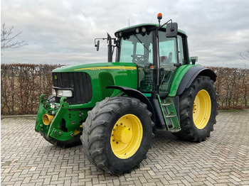 Tracteur agricole  2005 JOHN DEERE 6920 S ALL-WHEEL DRIVE FARM TRACTOR