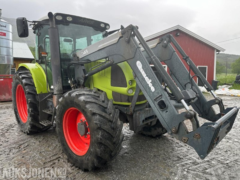 Tracteur agricole 2006 Claas ARES 567 TRAKTOR - 4557 Timer