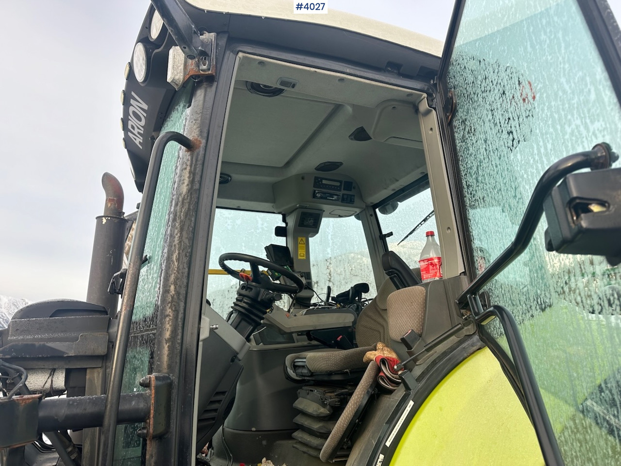 Tracteur agricole 2010 Claas Arion 640 4x4 Tractor
