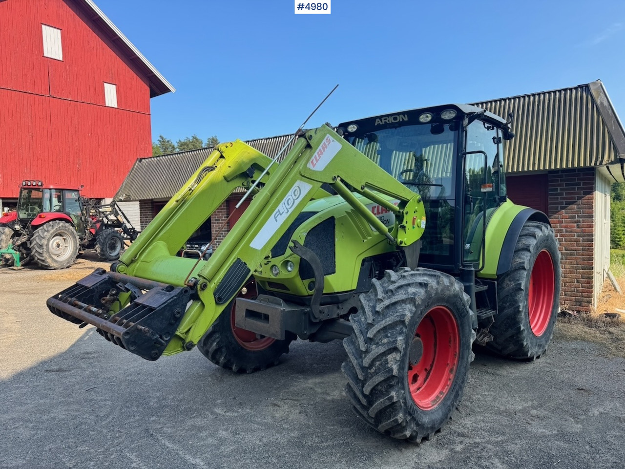 Tracteur agricole 2012 Claas Arion 430 with Front Loader – 5000 Hours!