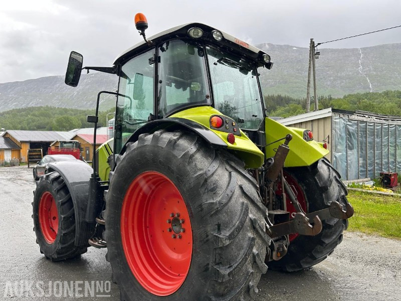 Tracteur agricole 2013 Claas Arion 430 TRAKTOR MED FRONTLESSEAPPARAT - 5619 Timer