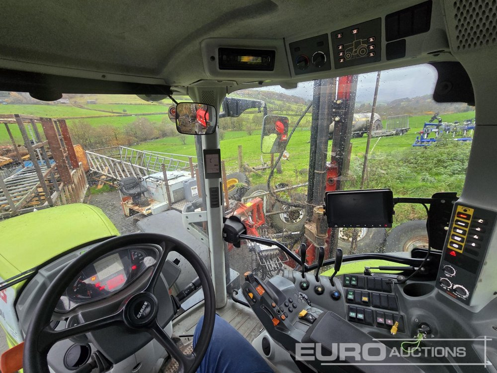 Tracteur agricole 2017 Claas Arion 620