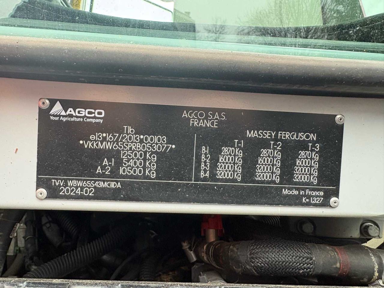 Tracteur agricole 2024 MASSEY FERGUSON 6S.180 - 4WD TRACTOR