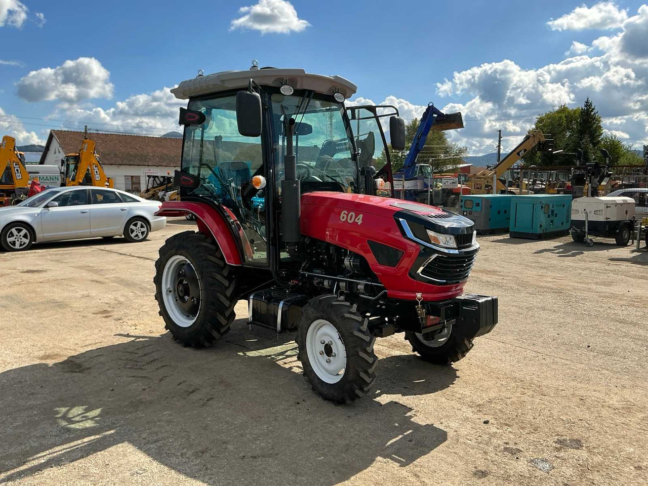 Tracteur agricole - 604 - 4-WHEEL DRIVE TRACTOR - 2025